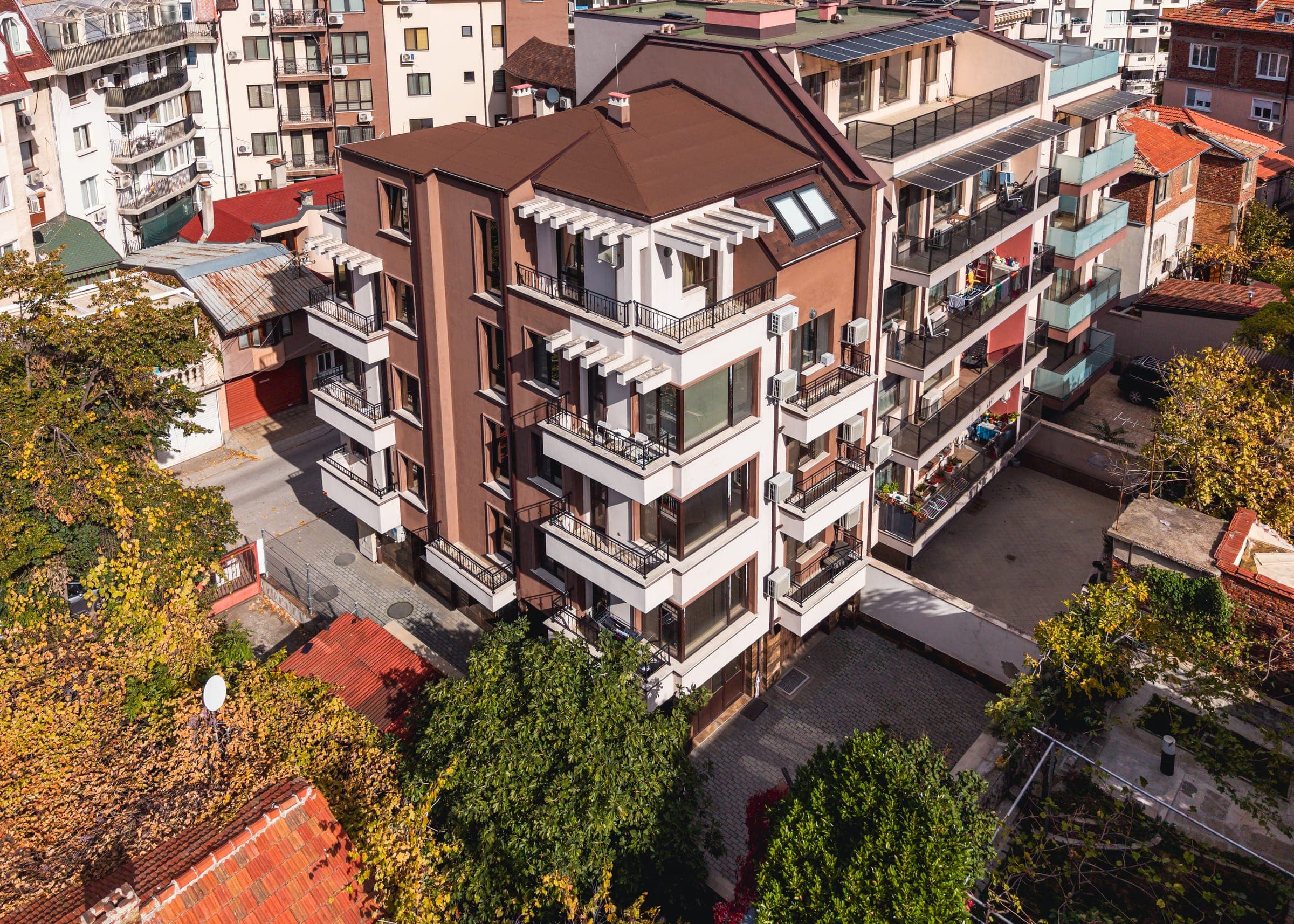 Младост 23 - снимка 2